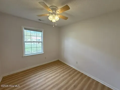 205 Commons Court New Bern NC 28560