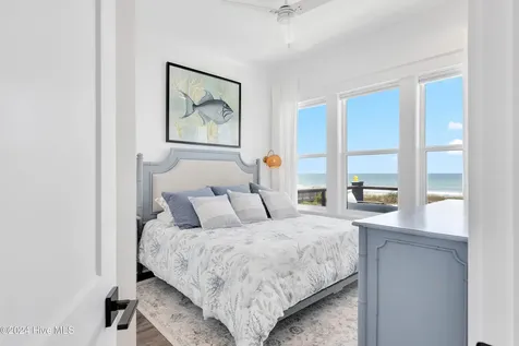 8703 Ocean View Drive Emerald Isle NC 28594