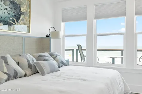 8703 Ocean View Drive Emerald Isle NC 28594