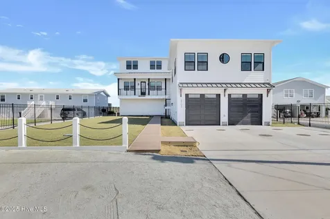 8703 Ocean View Drive Emerald Isle NC 28594