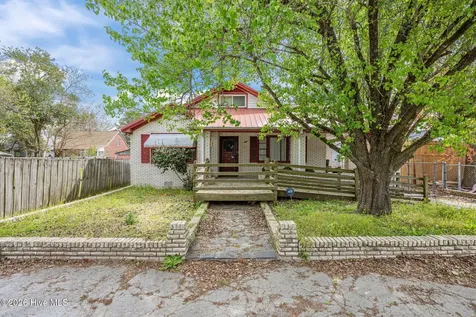 812 Smith Street New Bern NC 28560