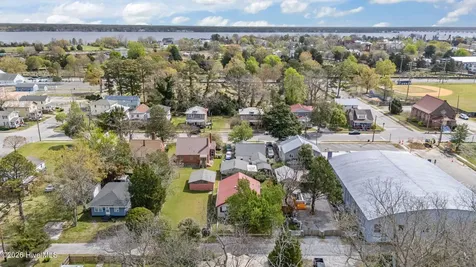812 Smith Street New Bern NC 28560