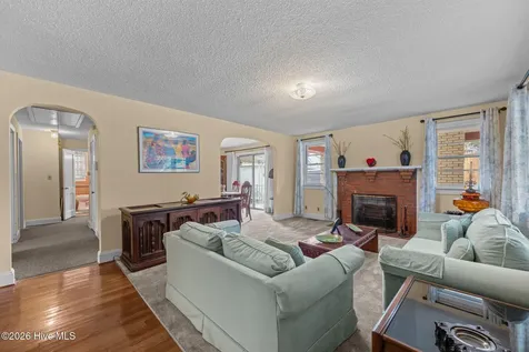 812 Smith Street New Bern NC 28560