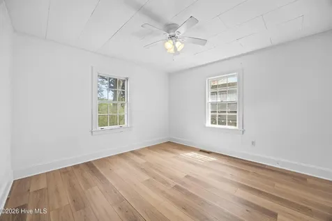 108 N Dickerson Street Burgaw NC 28425