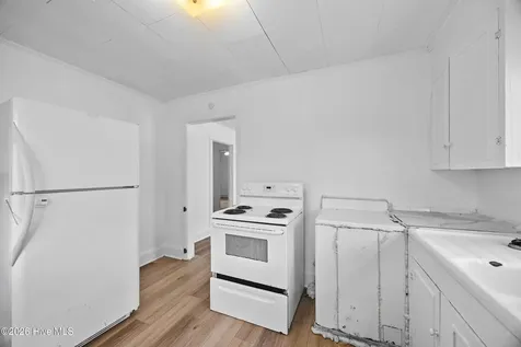108 N Dickerson Street Burgaw NC 28425