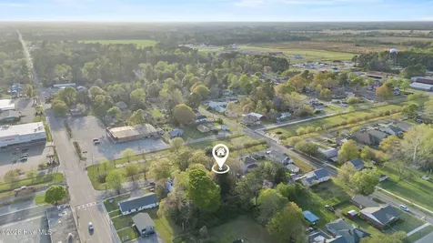 108 N Dickerson Street Burgaw NC 28425
