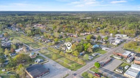 108 N Dickerson Street Burgaw NC 28425
