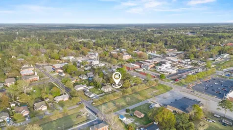 108 N Dickerson Street Burgaw NC 28425