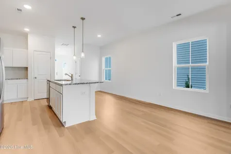 101 W Farley Hampstead NC 28443