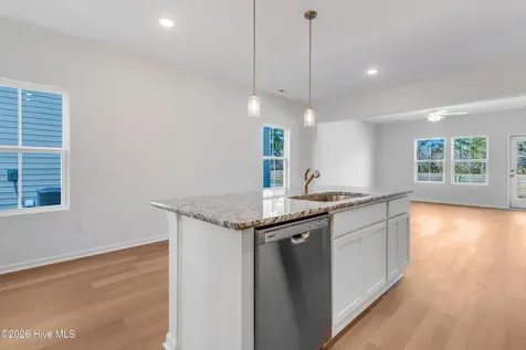 101 W Farley Hampstead NC 28443