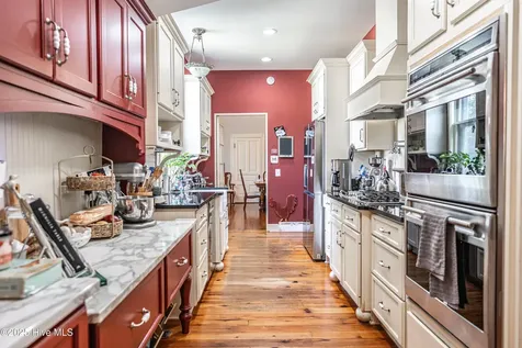 301 Mcreynolds Street Carthage NC 28327