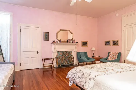 301 Mcreynolds Street Carthage NC 28327