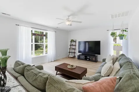 400 Rose Crest Court Wilmington NC 28412