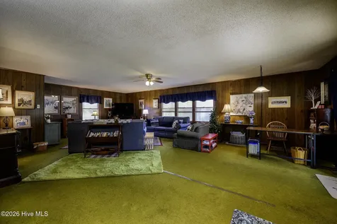 1813 Tryon Road New Bern NC 28560