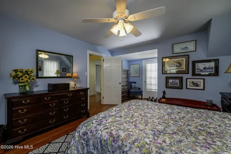 1813 Tryon Road New Bern NC 28560