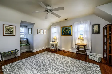 1813 Tryon Road New Bern NC 28560
