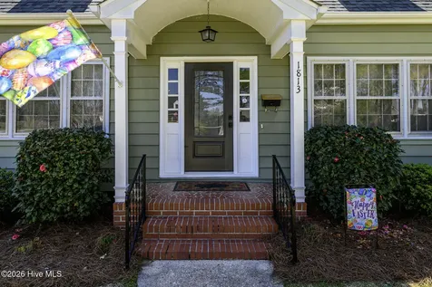 1813 Tryon Road New Bern NC 28560
