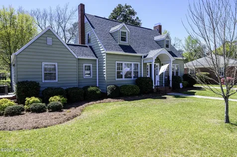 1813 Tryon Road New Bern NC 28560