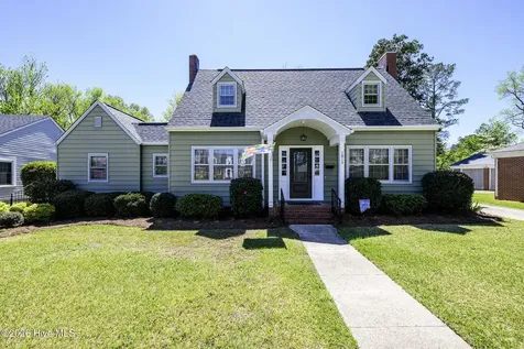 1813 Tryon Road New Bern NC 28560