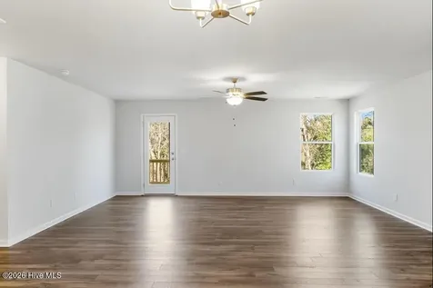 209 Hallwood Drive Pikeville NC 27863