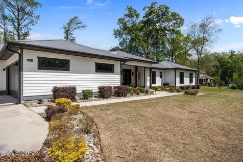 2415 Water View Road Greenville NC 27858