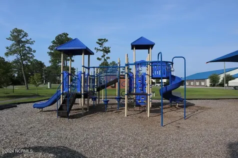 192 Elm Road Southport NC 28461