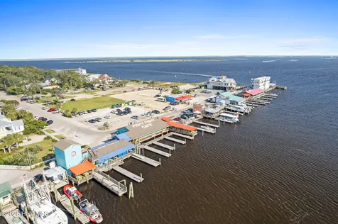 184 Elm Road Southport NC 28461