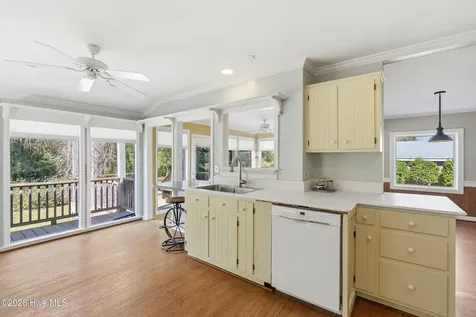 317 S Belvedere Drive Hampstead NC 28443