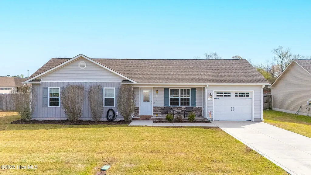 115 Heaven's Gate Drive Jacksonville NC 28546