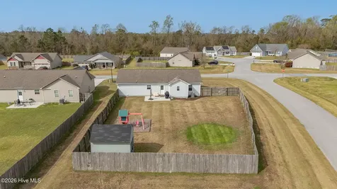 115 Heaven's Gate Drive Jacksonville NC 28546
