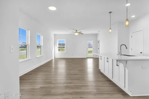 830 Red Sky Drive NE Winnabow NC 28479