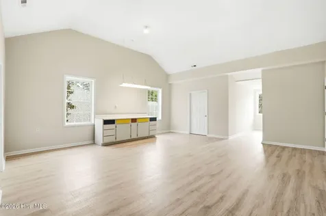 482 Riverwood Drive SE Bolivia NC 28422