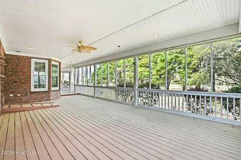 482 Riverwood Drive SE Bolivia NC 28422