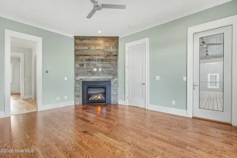 106 S Glimmering Glass Lane Hampstead NC 28443