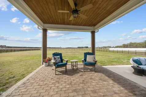 2754 Windflower Lane Grimesland NC 27837