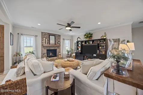 2754 Windflower Lane Grimesland NC 27837