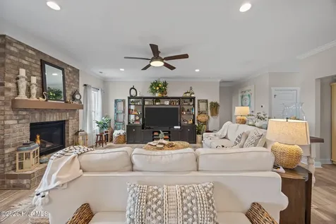 2754 Windflower Lane Grimesland NC 27837
