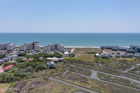 316 Bay Circle North Topsail Beach NC 28460