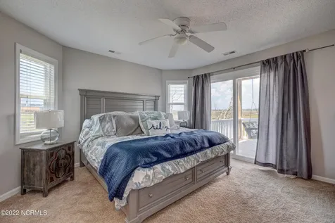 316 Bay Circle North Topsail Beach NC 28460