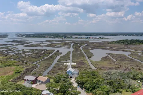 316 Bay Circle North Topsail Beach NC 28460