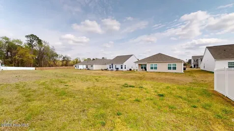 208 Grove Lane Goldsboro NC 27534