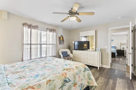 105 SE 58th Street Oak Island NC 28465