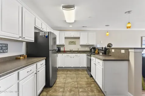 105 SE 58th Street Oak Island NC 28465