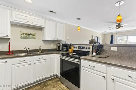 105 SE 58th Street Oak Island NC 28465