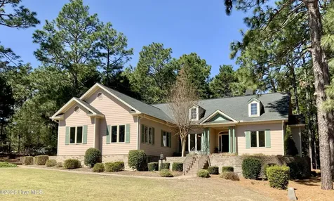 30 Steeplechase Court Southern Pines NC 28387