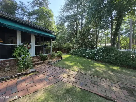 370 E Morganton Road Southern Pines NC 28387