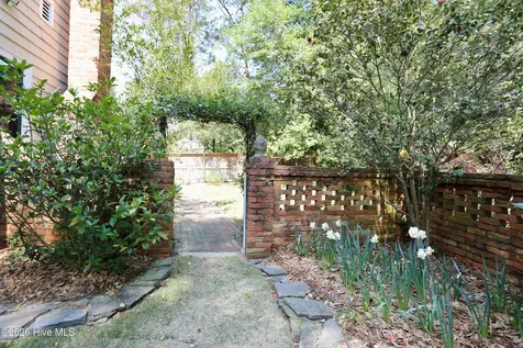 370 E Morganton Road Southern Pines NC 28387
