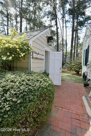 370 E Morganton Road Southern Pines NC 28387