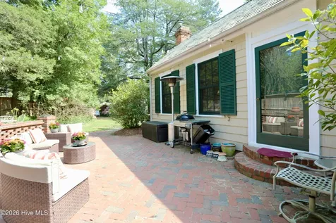 370 E Morganton Road Southern Pines NC 28387