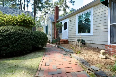 370 E Morganton Road Southern Pines NC 28387